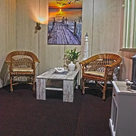 Pensjonat Am Stettiner Haff Ueckermünde